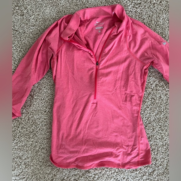 [Nike] Dri Fit Jacket - Picture 1 of 4